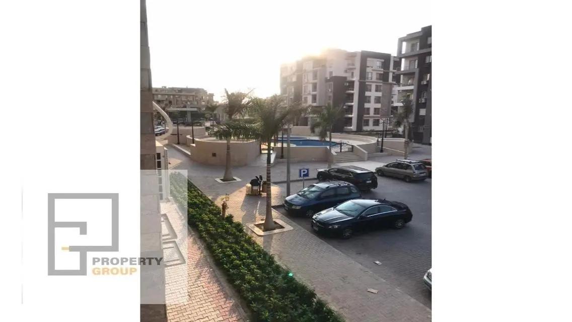فيلّا فاخرة بجوار البحيرات مع مسبح خاص