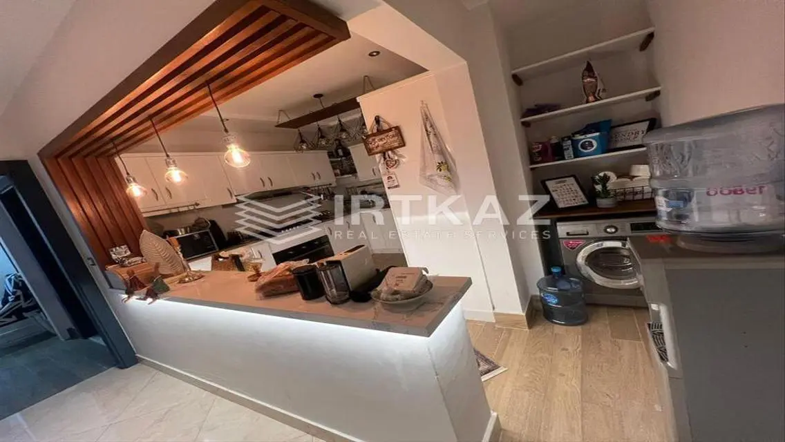 Exceptional 175 sqm Apartment in Prime Location