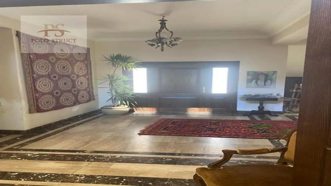 فيلا فاخرة 2500 متر مع خدمات مميزة