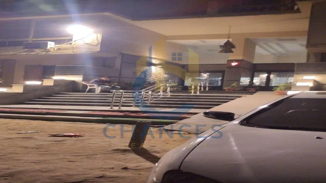 شقة للبيع ب شرفة مساحتها 105 متر