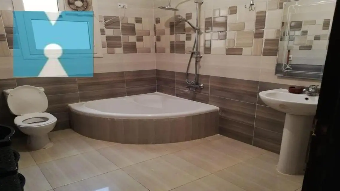 شقة رائعة بمساحة 2017 متر بتصميم مودرن