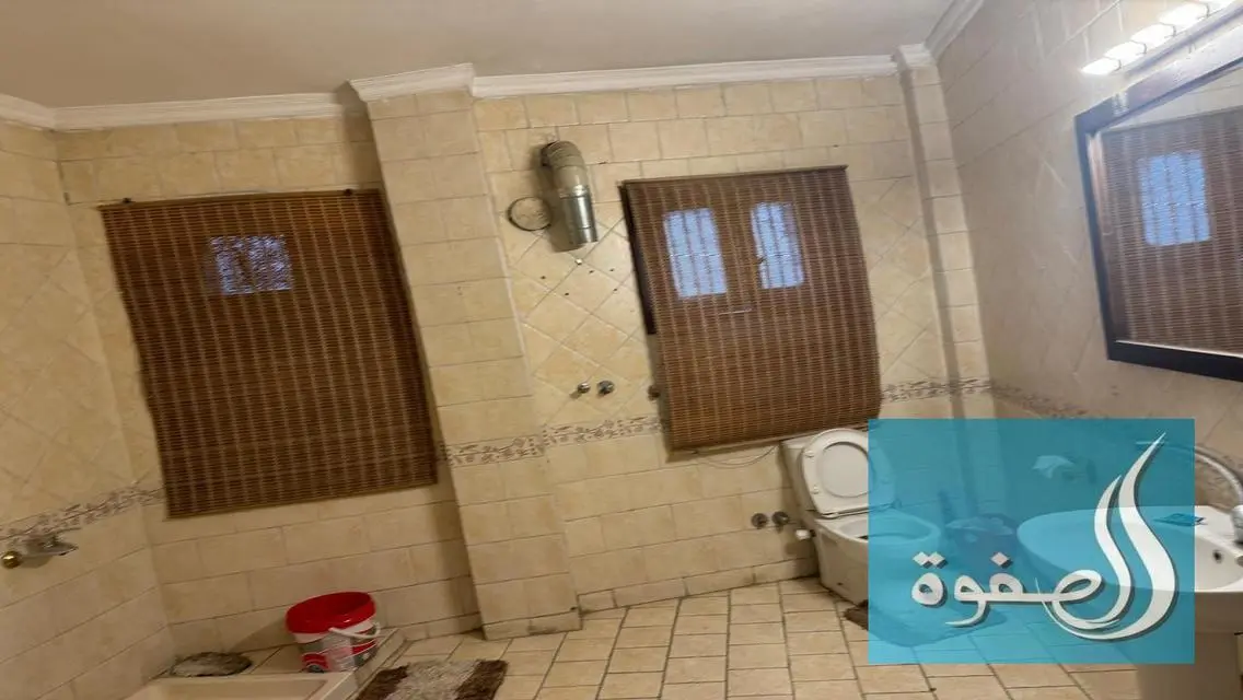 Stunning Apartment for Sale with Covered Parking