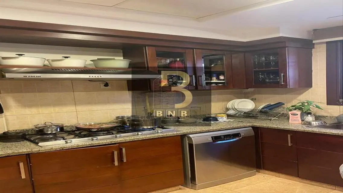 Luxury Apartment for Sale with 500 Square Meters
