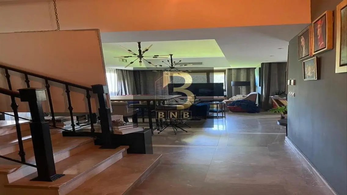 Luxury Apartment for Sale with 500 Square Meters
