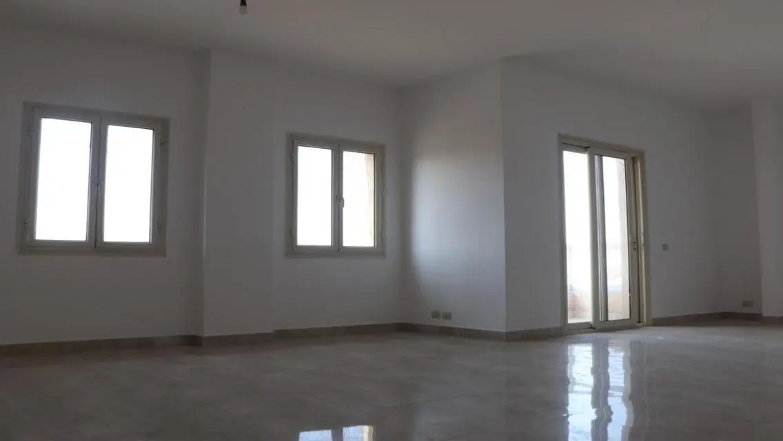 Luxurious 90 sqm Apartment for Sale at 26000