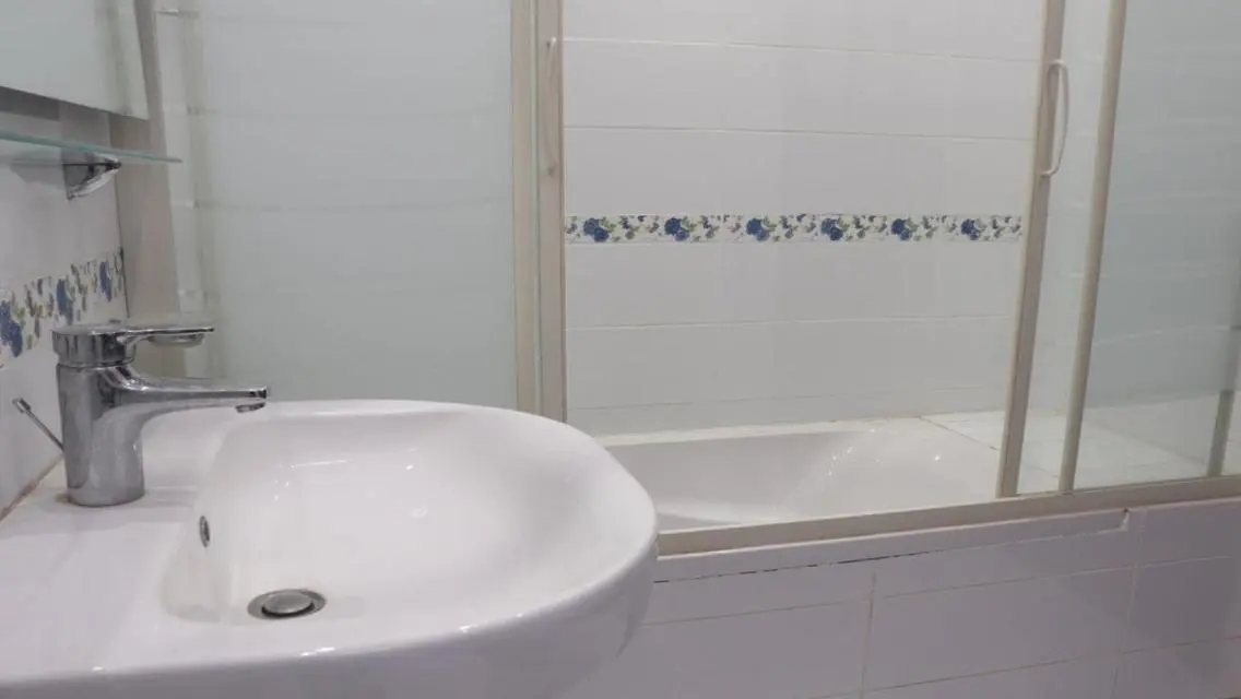 Luxurious 90 sqm Apartment for Sale at 26000