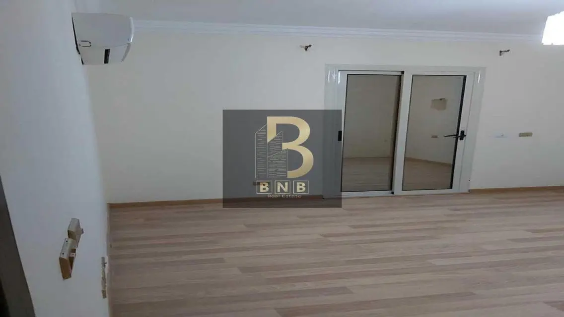 Luxurious 5-Bedroom Apartment with Private Garden and Lake View