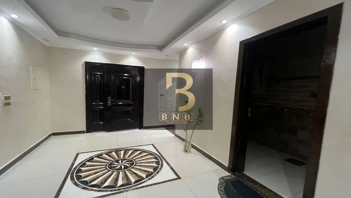 Luxurious 5-Bedroom Apartment with Private Garden and Lake View