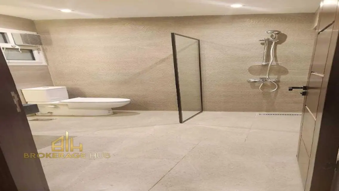 Luxury 2-Bedroom Apartment with Stunning Views