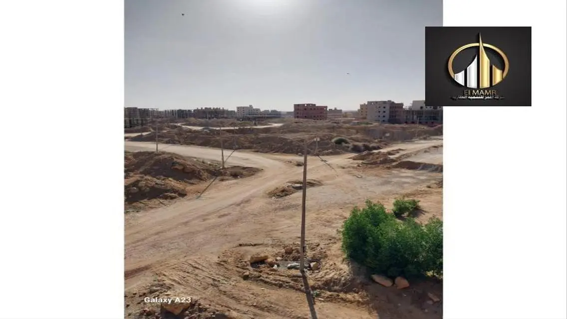 عقار بمساحة 100 متر للبيع