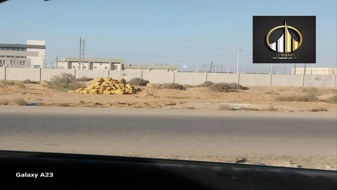 عقار بمساحة 100 متر للبيع