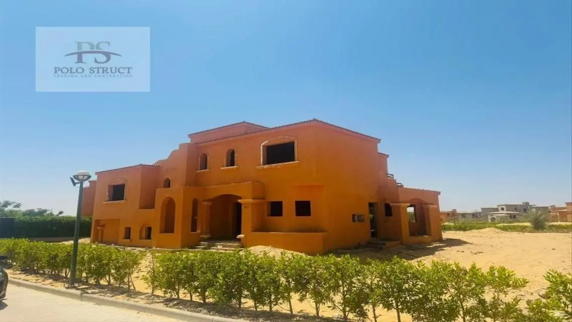 عقار فخم مع إطلالة رائعة ونمط حياة متميز
