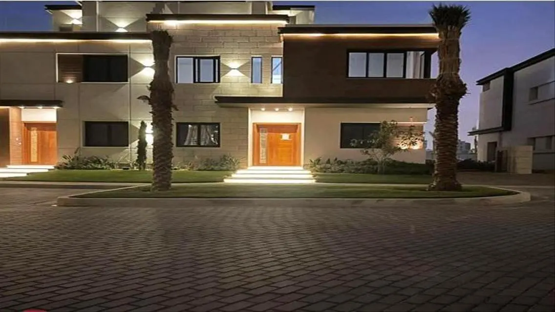 Luxury Property for Sale with Private Garden and Pool