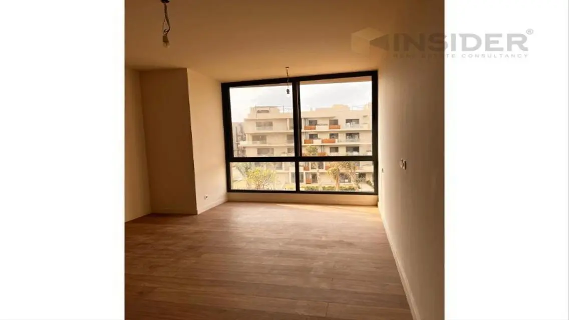 فيلا فاخرة للبيع في V-RESIDENCE