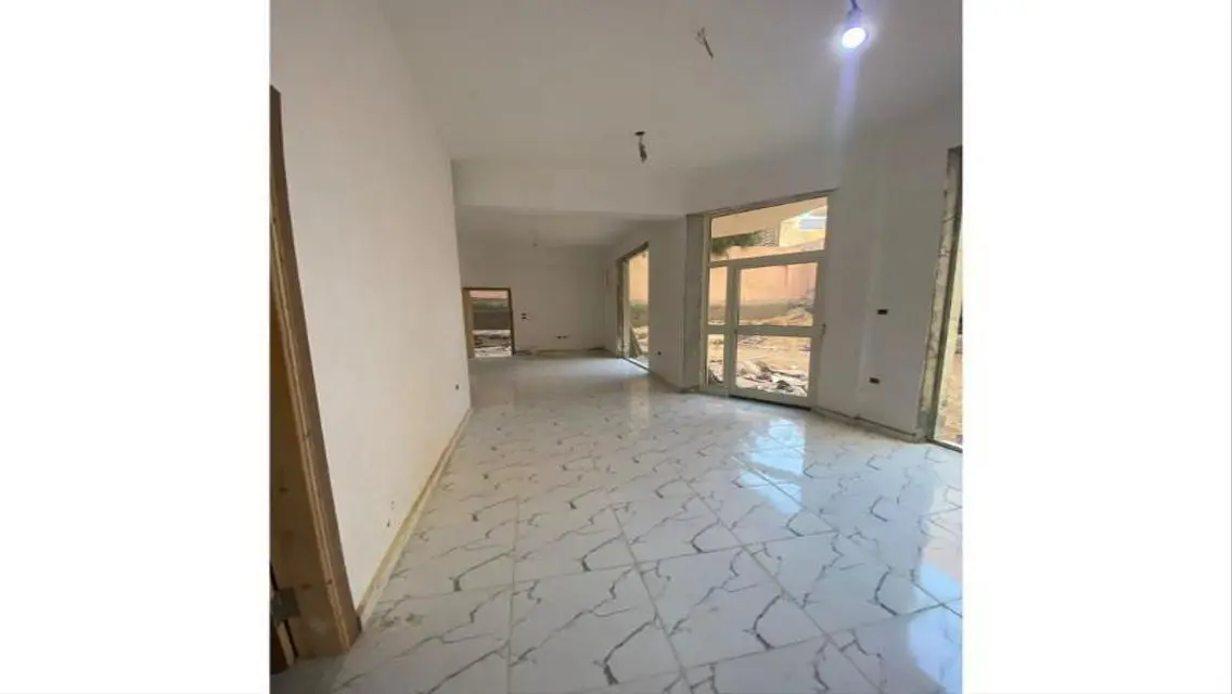 شقة رائعة بمساحة 200 متر