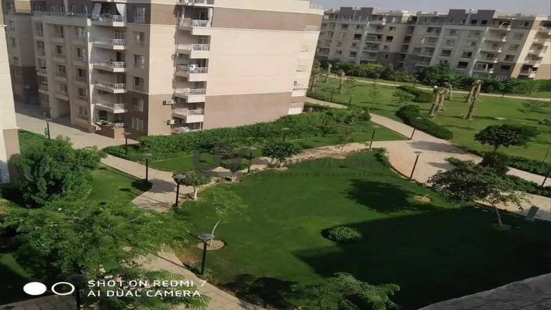 B11 Apartment for Sale with Cozy Balcony
