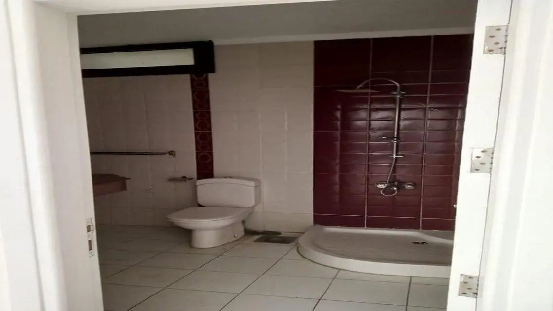 Luxurious Apartment for Sale - 270 Square Meters