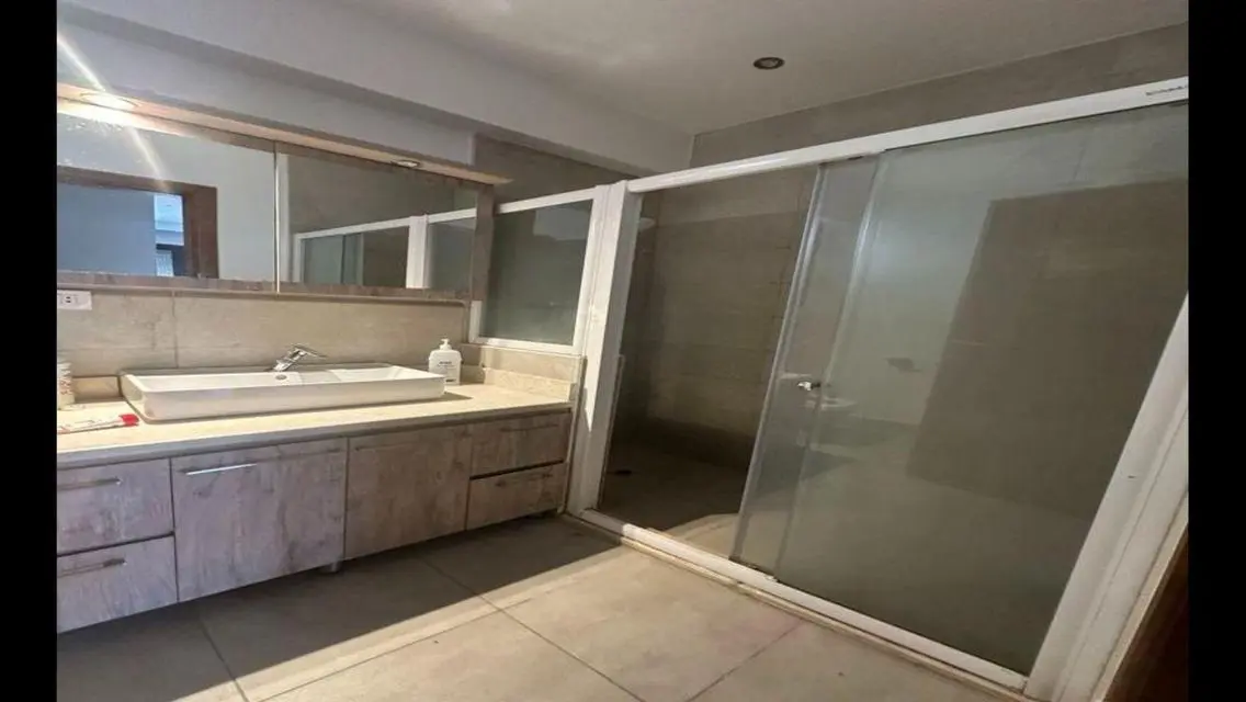 شقة فاخرة للإيجار قرب amenities