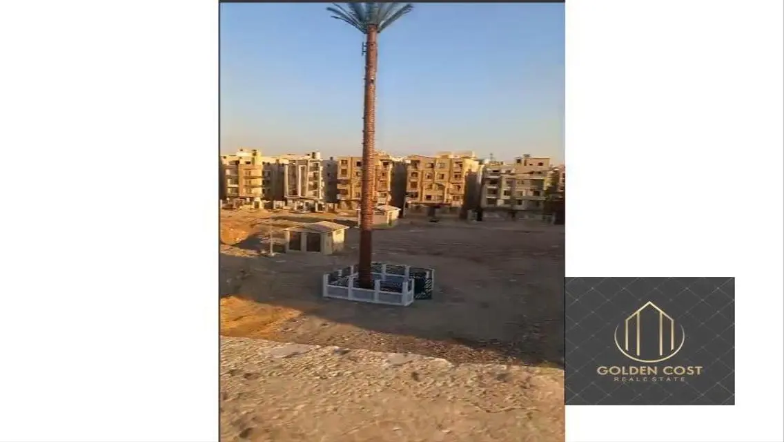 شقة فاخرة للبيع في 185