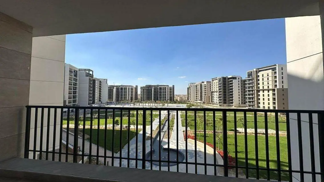 Luxury Villa with Private Garden and Pool for Sale