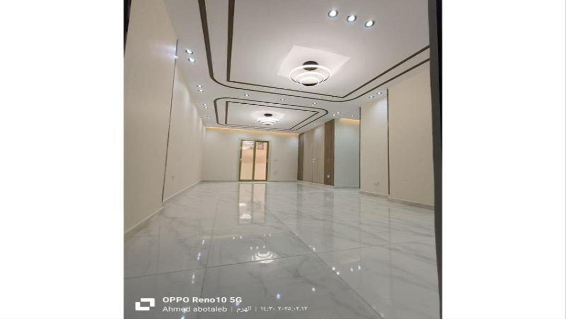 Luxury Apartment with Full Security in a Prestigious Area