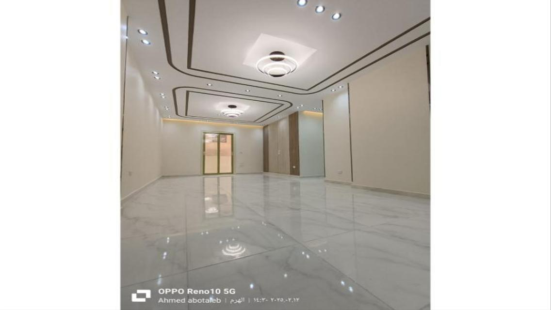 Luxury Apartment with Full Security in a Prestigious Area