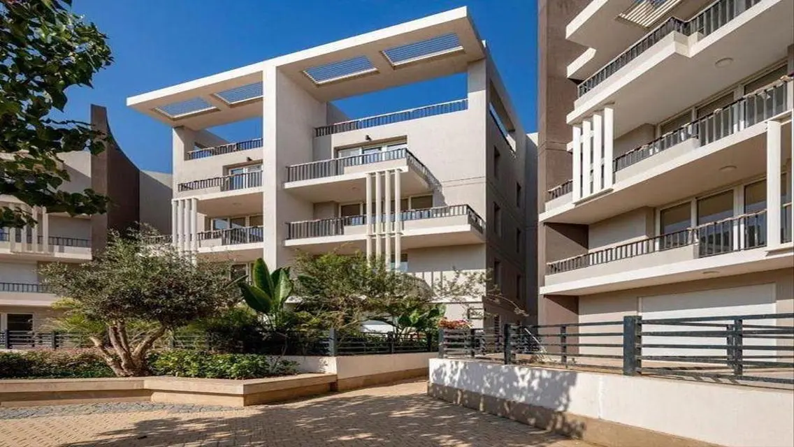 Luxurious 4-Bedroom Apartment in Area 213
