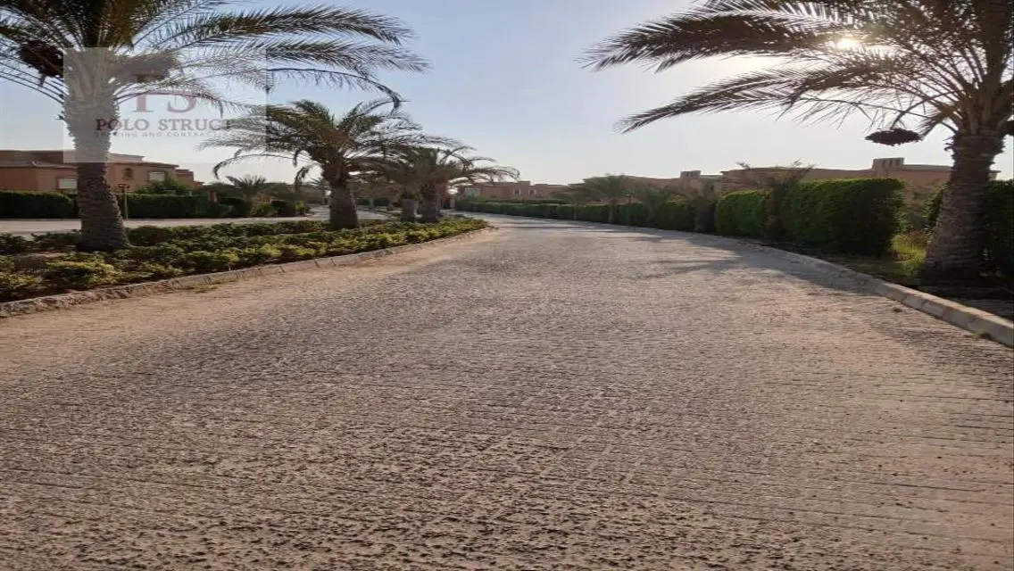 وحدة سكنية بمساحة 2250 متر مكونة من 5 غرف نوم