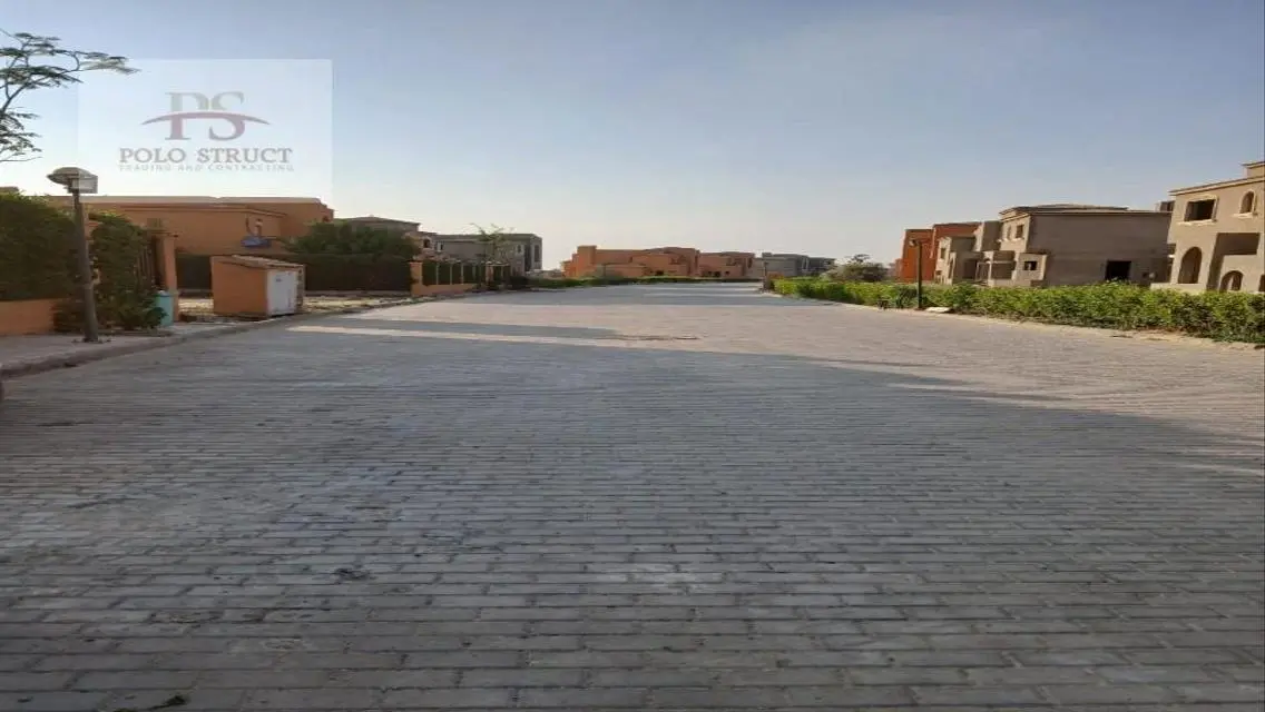 وحدة سكنية بمساحة 2250 متر مكونة من 5 غرف نوم