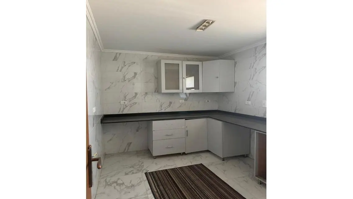Luxurious 3-Bedroom Apartment in the Heart of the City