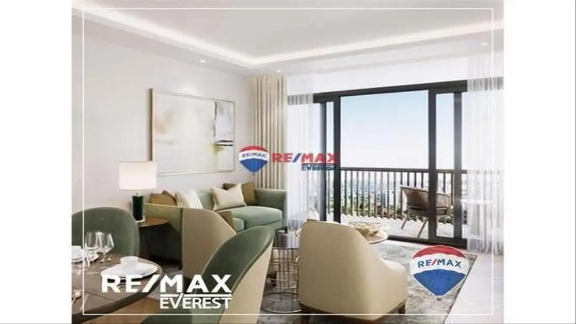 Luxury 3-Bedroom Apartment in the Heart of the City