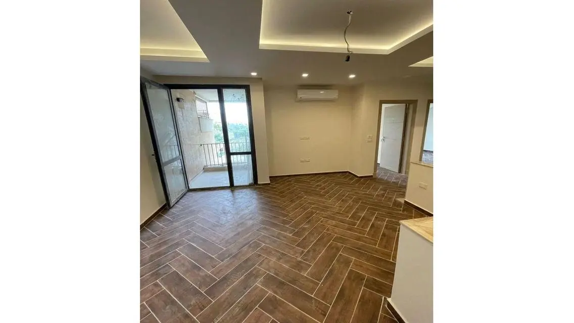 Luxury Villa for Sale in W11 - 3 Bedrooms