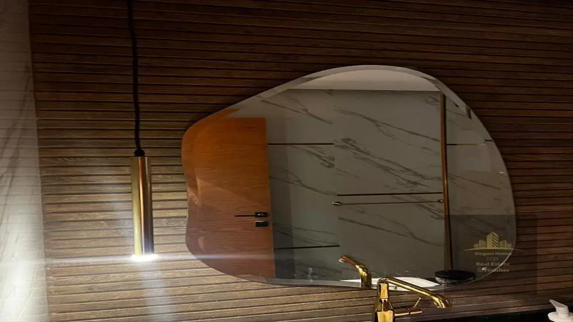 Luxury Apartment with Garden and Shared Pool