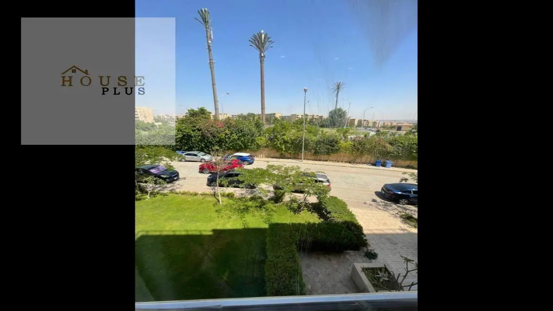 شقة فاخرة للبيع في حي راقي