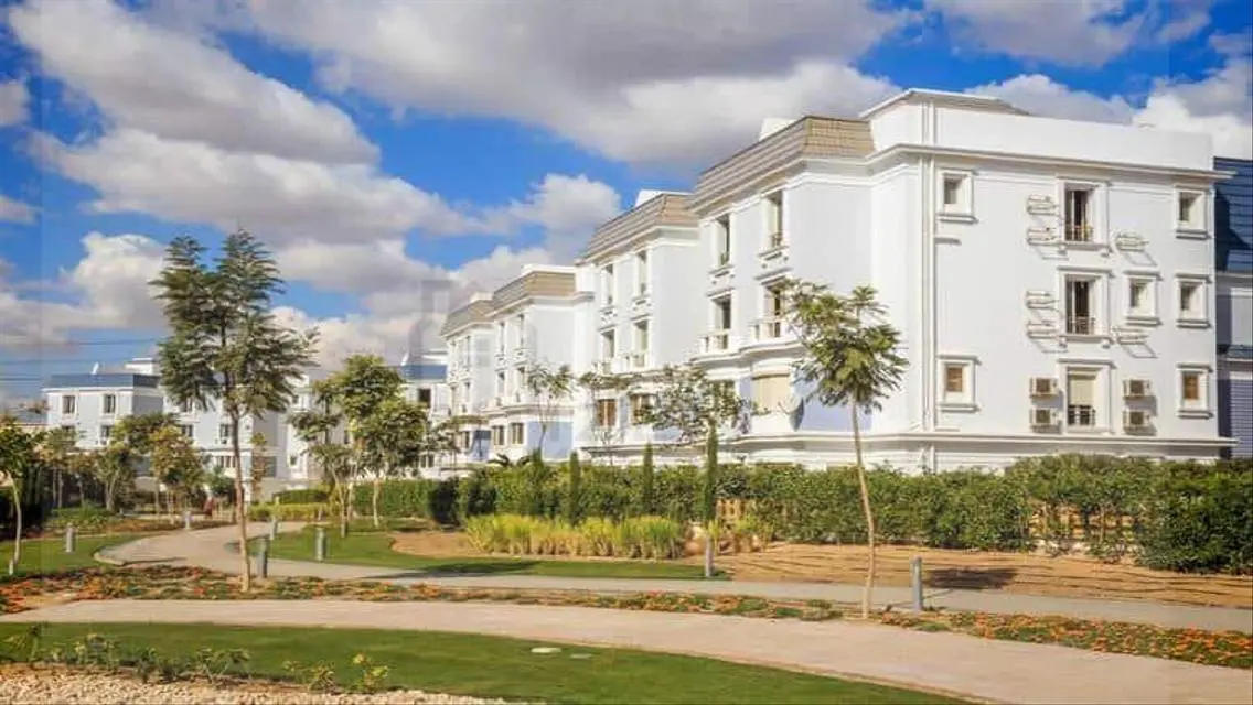 Luxurious Villa with Spacious Layout in Mountain View iCity - New Cairo