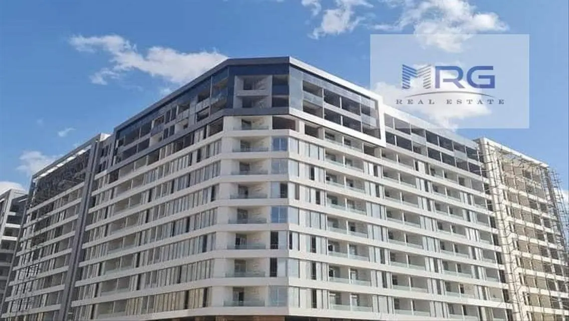 Luxury 2-Bedroom Apartment of 250 sqm in the Heart of the City
