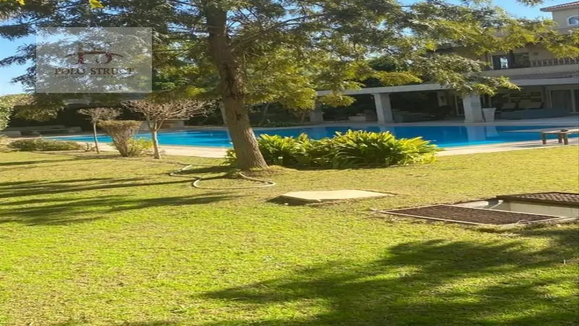 Luxury Villa 2500 Sq. M in the Heart of the City