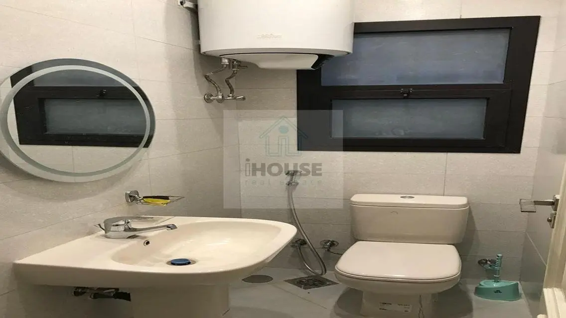 Garden Apartment for Rent in Prime Beverly Hills Location