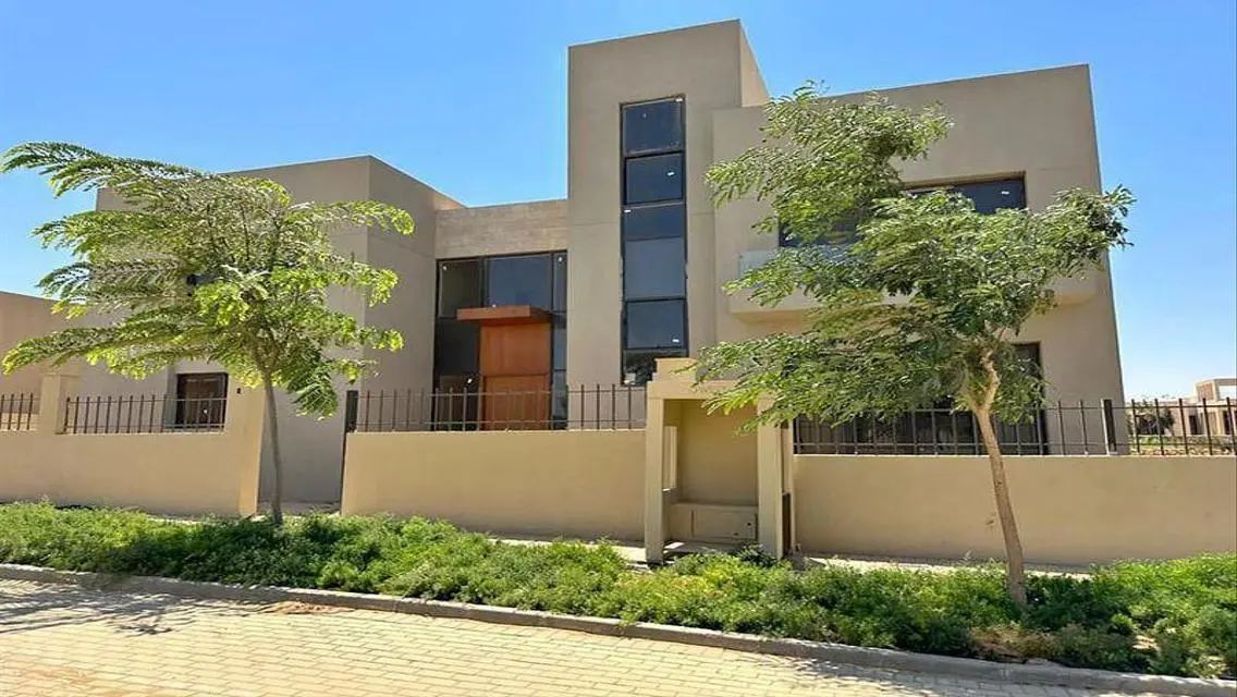 Luxury Villa at 26 Kent - Saxony German School
