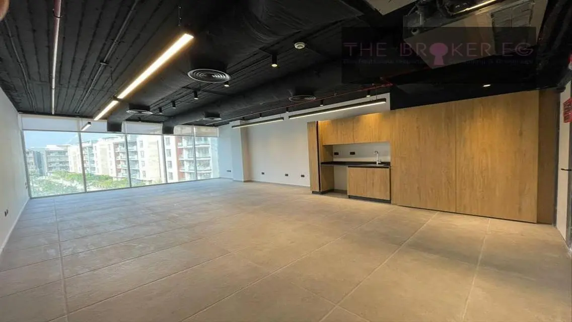Business Office for Sale in Azad 68
