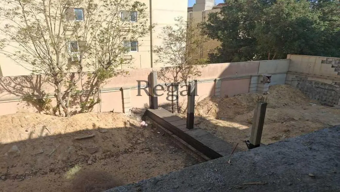 شقة مميزة للبيع أمام مول العرب