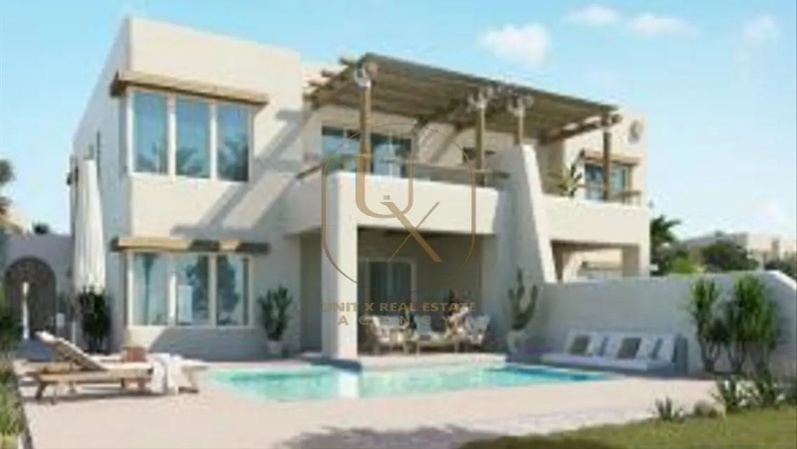 Luxury Home with Private Pool and Garden in Prime Location
