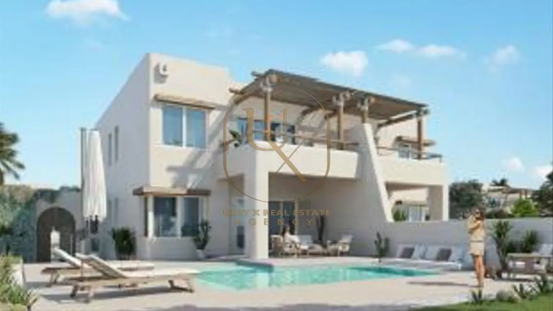 Luxury Home with Private Pool and Garden in Prime Location