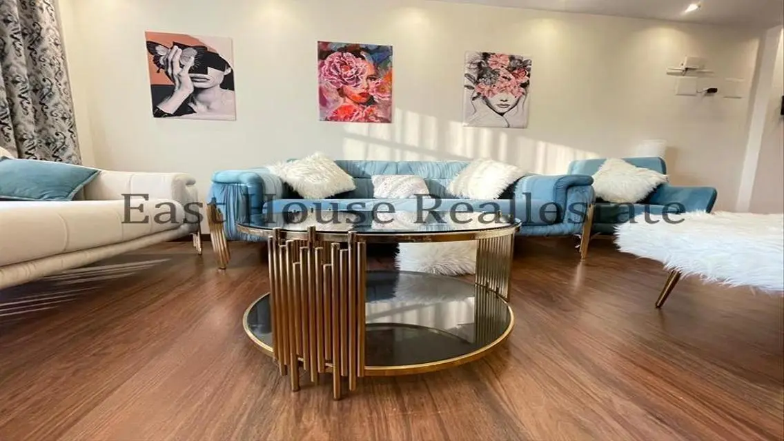 Luxurious Apartment with Spacious Layout in Prime Location