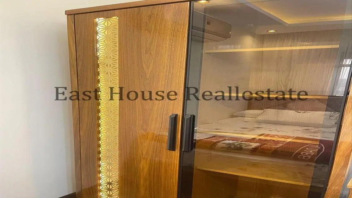 Luxurious Apartment with Spacious Layout in Prime Location