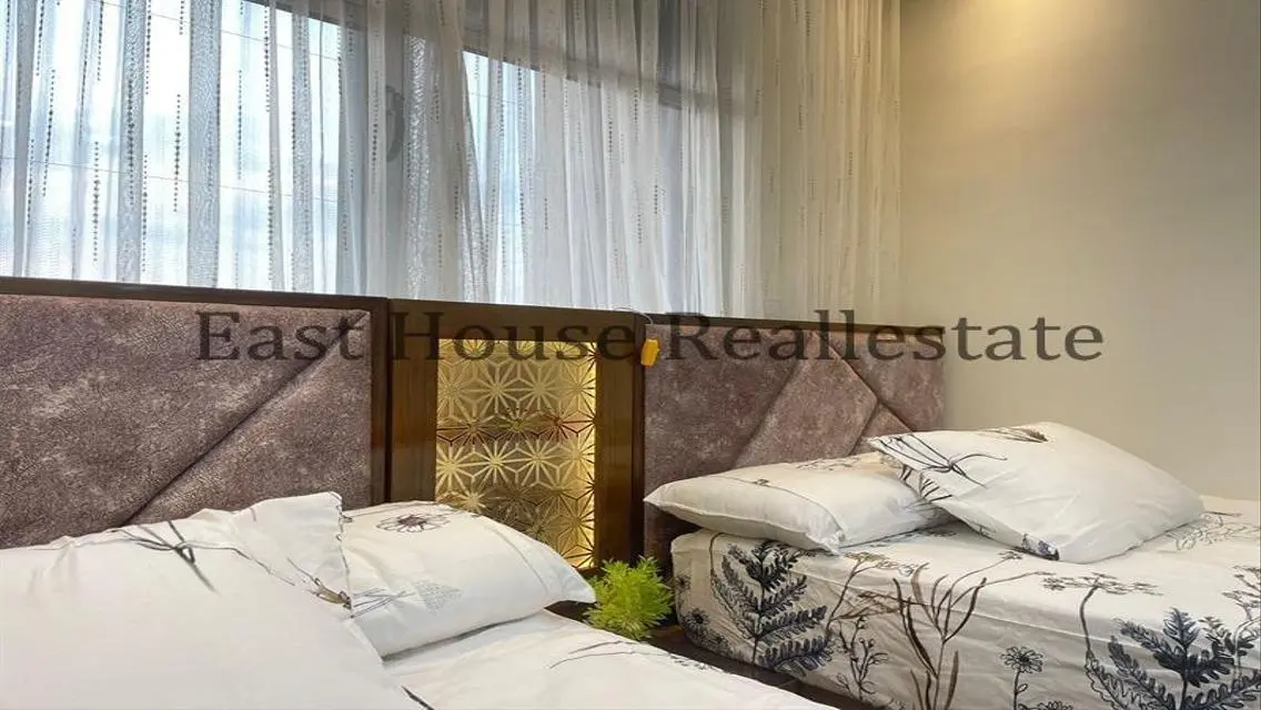 Luxurious Apartment with Spacious Layout in Prime Location