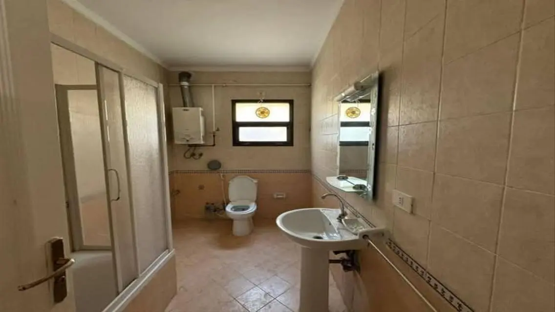 Luxurious 3-Bedroom Apartment in the City Center