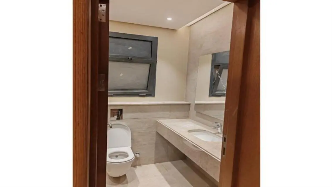 Luxury Apartment for Sale in EDGE 8