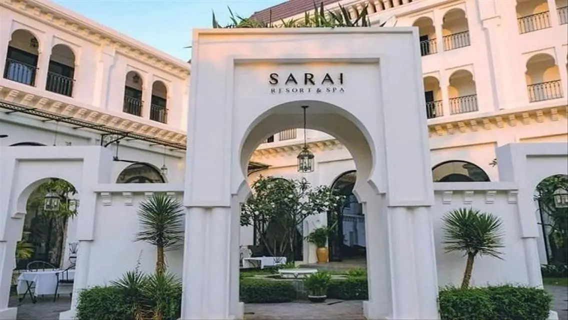 Luxury Villa for Sale - Featuring Private Garden and Pool