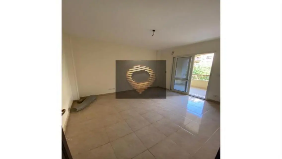 Luxury Apartment with Premium Features in a Vibrant Location